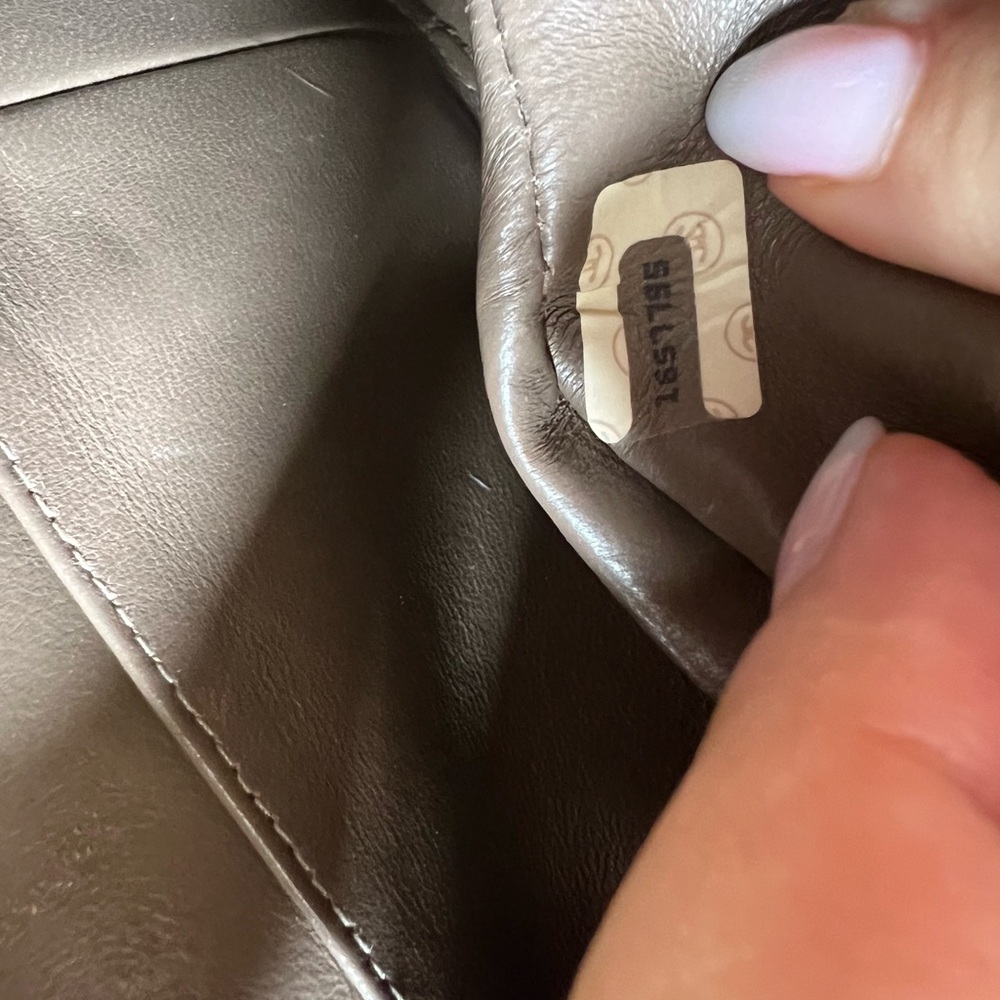 Vintage Chanel Classic Lambskin - Picture 10 of 13